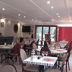 מלון Kyriad Montpellier Nord Parc Euromedecine
