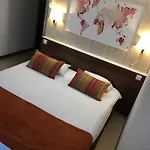 Kyriad Montpellier Nord Parc Euromedecine מלון 3*