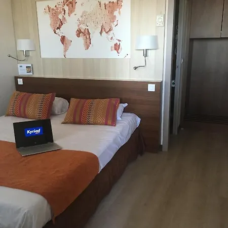 Kyriad Montpellier Nord Parc Euromedecine Hotel 3*